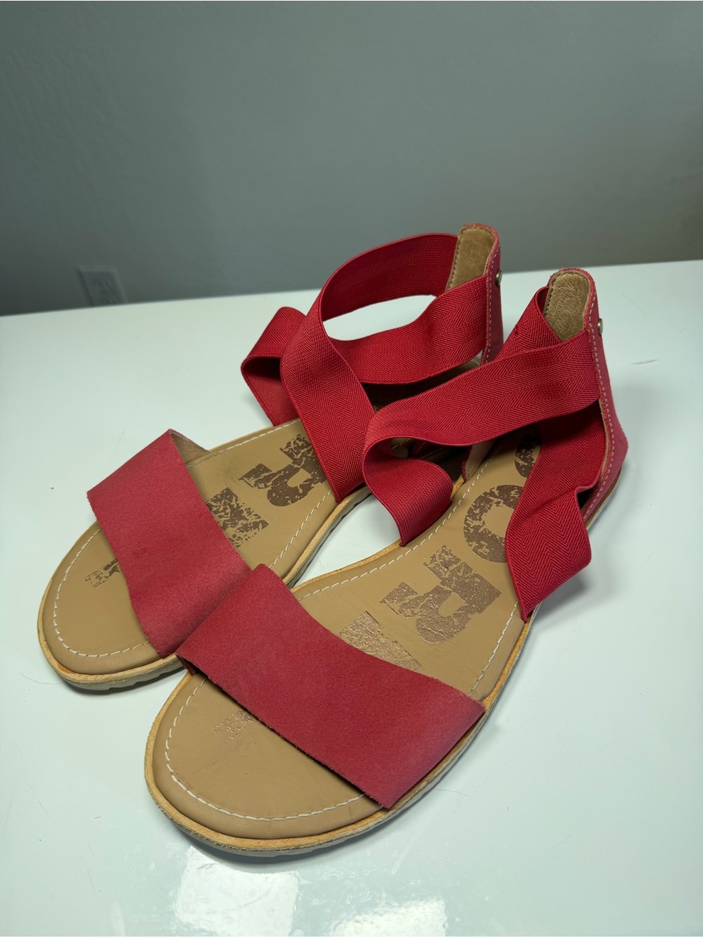 SOREL Ella Leather & Elastic Ankle Strap Flat Sandals Red / Coral 9